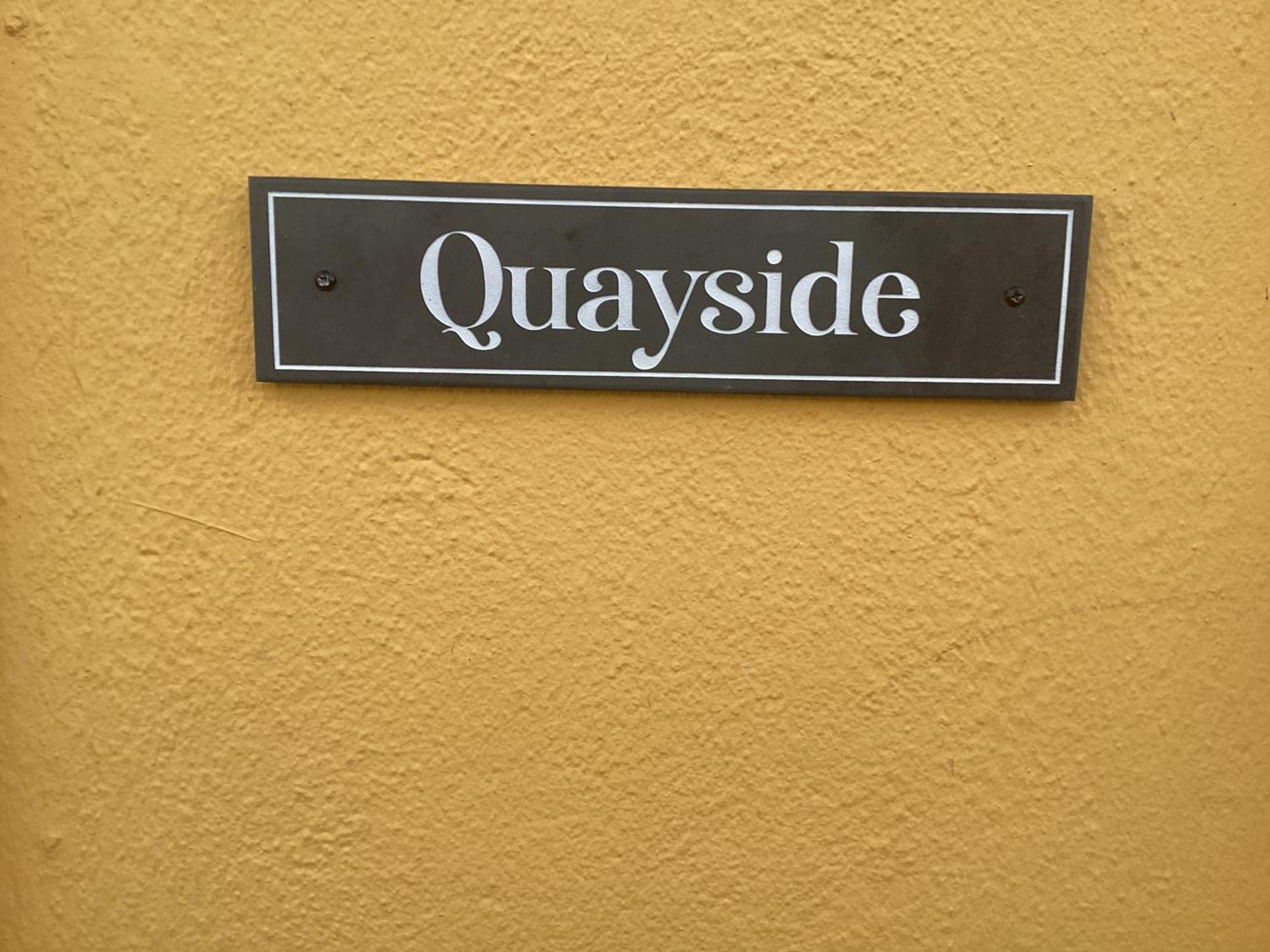 Roundstone Retreats Quayside Luxury Apt Bagian luar foto